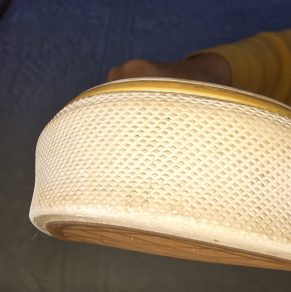 Vans Cream and Gold Checkered Sneakers Womens 9 Or Mens 7.5 - Picture 6 of 9